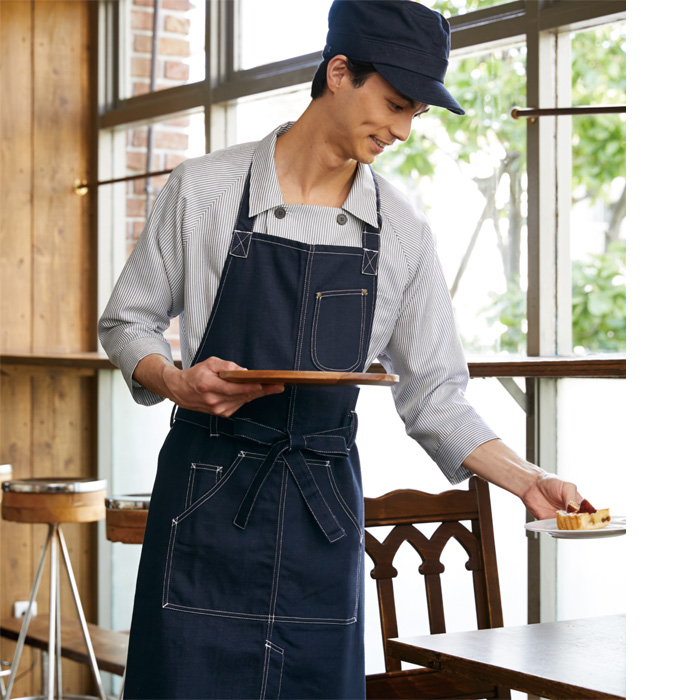 【飲食店販売店制服】コックシャツ【兼用】爽やかな着心地　ラグラン袖で動きやすい　ファスナー仕様 　モデル