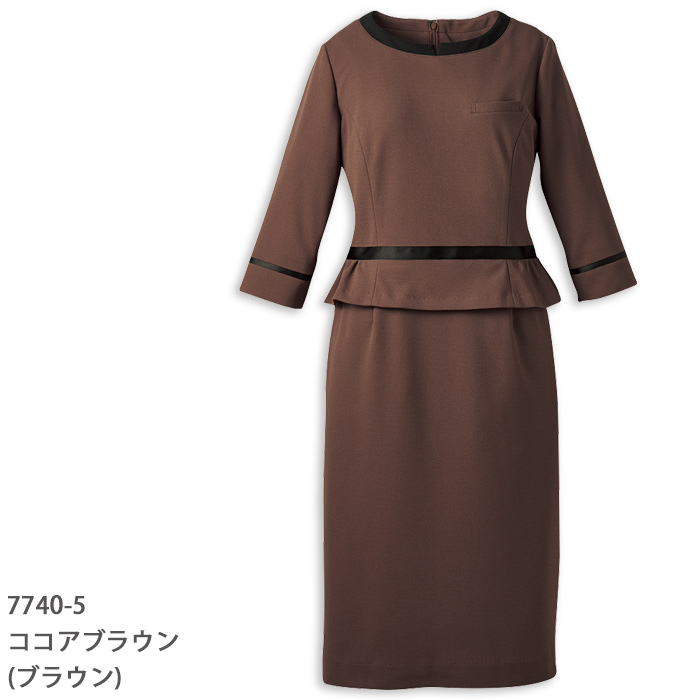 温もりと気品を感じるブラウンのニットワンピース【2色】　色