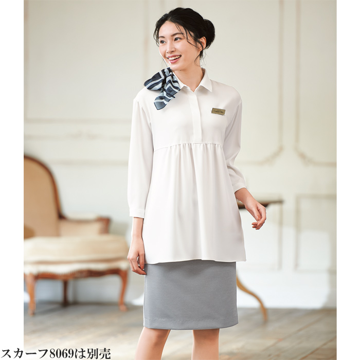 ふんわりシルエットなチュニックシャツ　体型カバーにも モデル