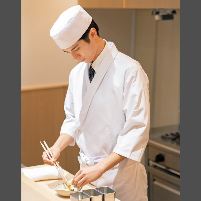 2020年新登場!ウイルスの脅威から食の安心をサポート　調理衣【男女兼用】　詳細画像